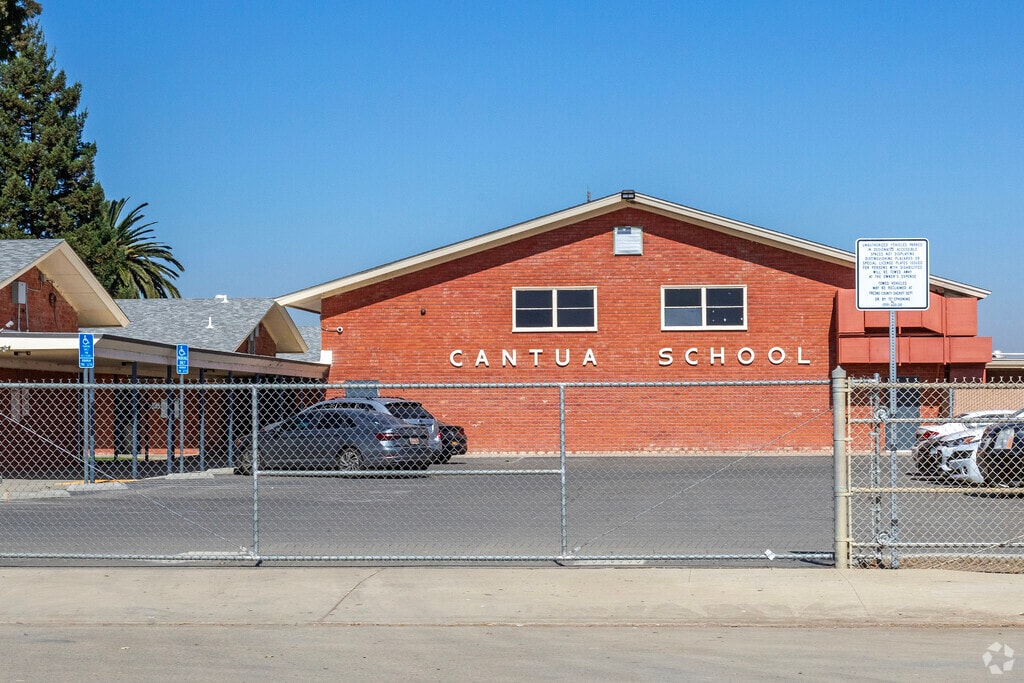 Cantua Elementary School serves grades K-8 in Fresno County.