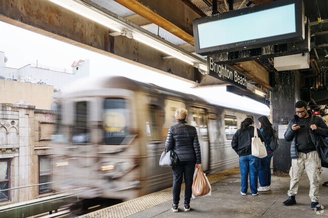 The MTA station in Brighton Beach keeps Manhattan Beach well connected to the city.