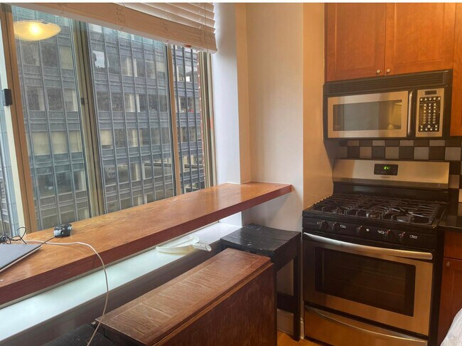 Club M at Turtle Bay unit 26D, New York, NY 10017 - photo 7