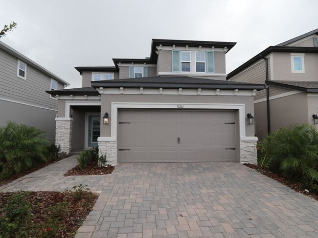 31264 Pendleton Landing Cir, Wesley Chapel, FL 33545 - photo 4