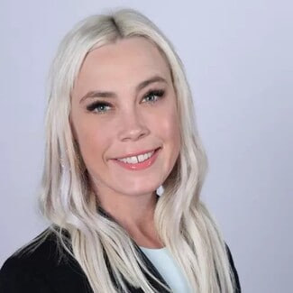 Erin Houfek
