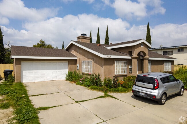 Larger homes with big driveways exceed the $735,000 median market price in Norwalk.