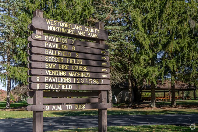 Northmoreland Park has more amenities than anyone could dream of for a local park.