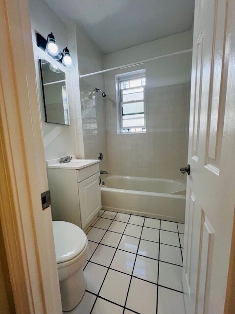 36 Edgerly Rd unit 202, Boston, MA 02115 - photo 2
