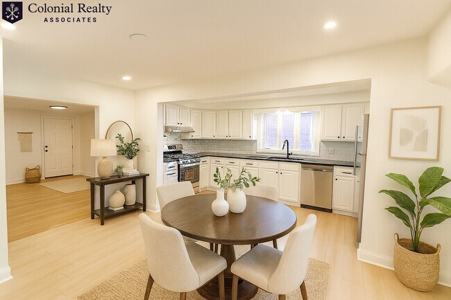 262 Nevada St unit 2, Newtonville, MA 02460 - photo 3