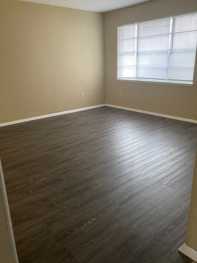 2215 Kevin Ct, Gulfport, MS 39507 - photo 2