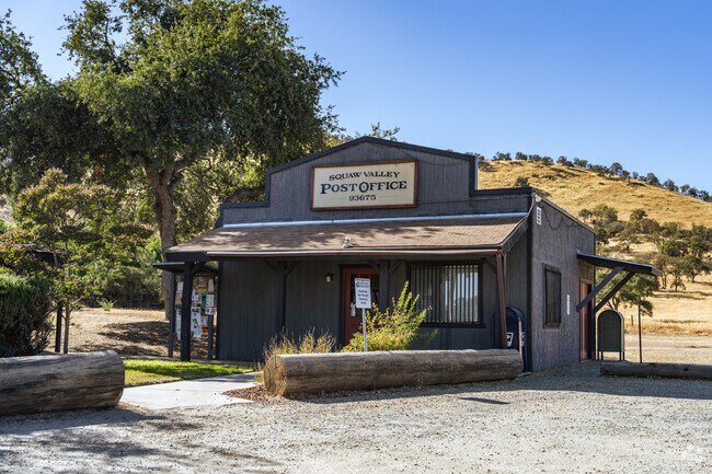 Some of the buildings in Yokuts Valley are ripped straight from the old west era and are still in use.