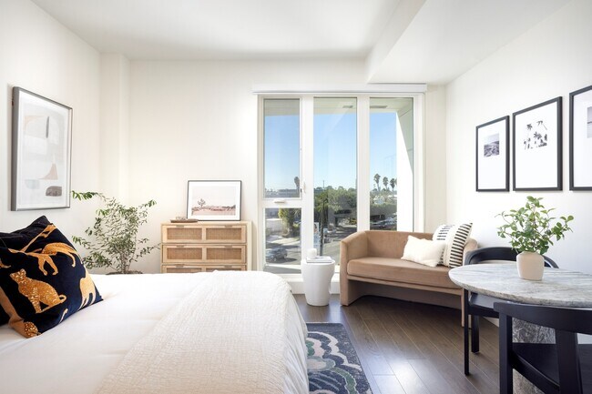 Residences at West Edge, Los Angeles, CA 90064 - photo 2