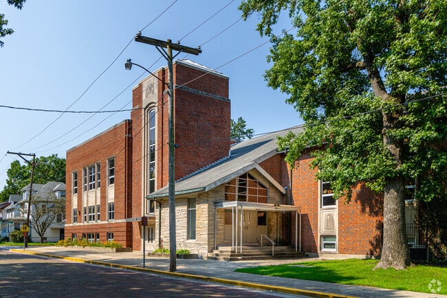 Graham Elementary serves grades PK, K-8.