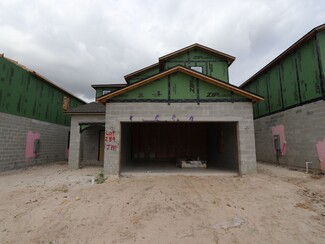 3167 Fall Harvest Dr, Zephyrhills, FL 33540