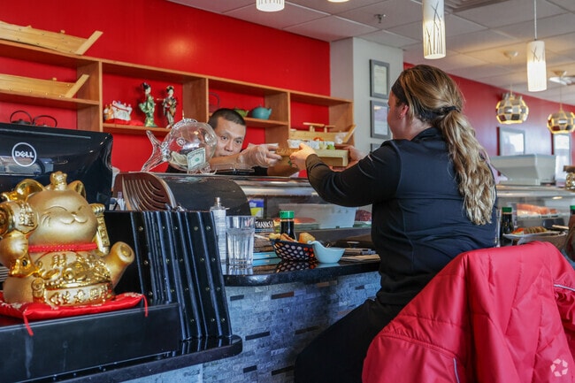 Maki Bar near Chevy Chase Terrace offers delicious & unique flavors for residents and visitors alike.