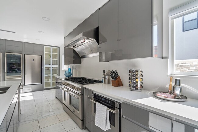 16338 NW 86th Ct unit ID1026154P, Hialeah, FL 33016 - photo 5