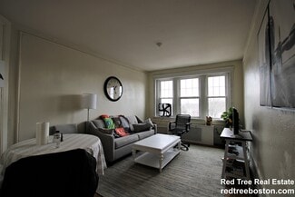 2003 Commonwealth Ave Unit 17, Boston, MA 02135