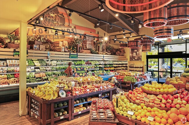 Woodlands Market provides high-quality fresh produce for residents of Belvedere.