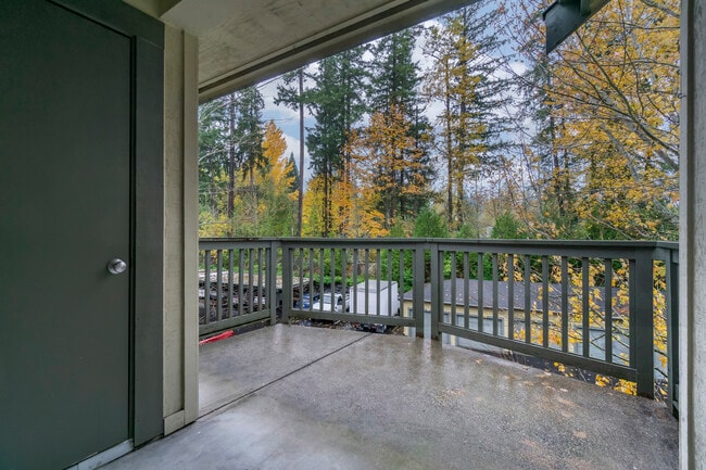 Avalon at Bear Creek, Redmond, WA 98052 - photo 4