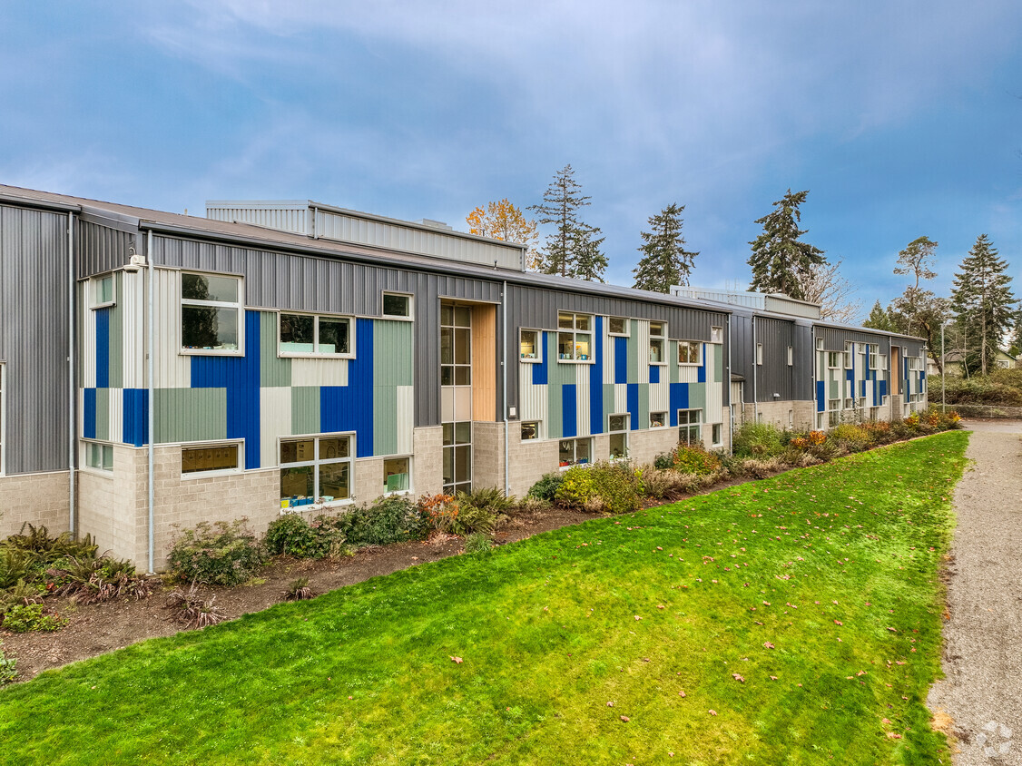 Pacific Middle School, Des Moines WA Rankings & Reviews - Homes.com