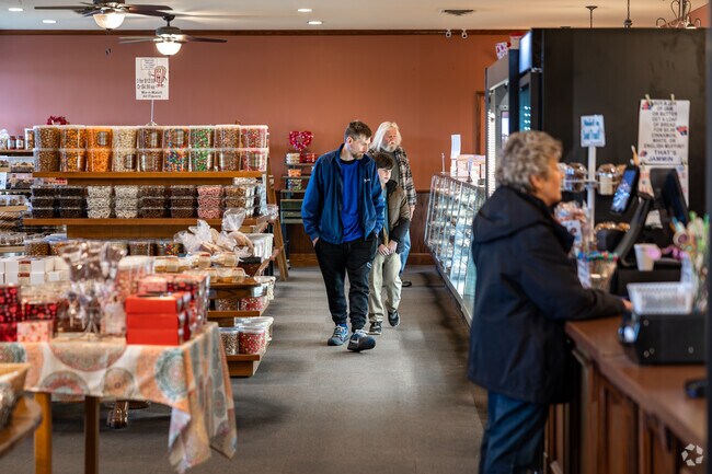 Buy locally baked goods from Concannon's Bakery in Western.
