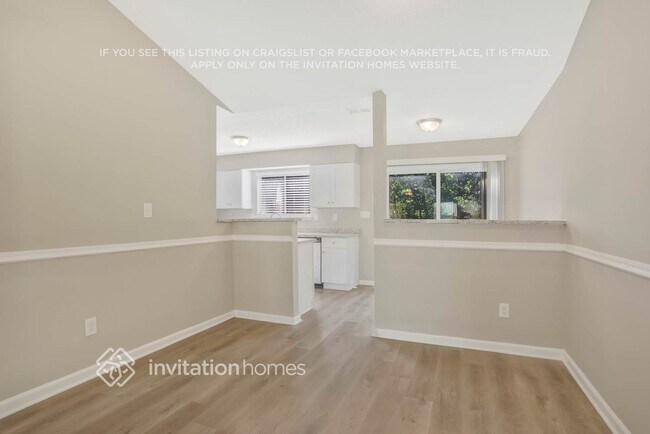 1194 Realm Ln, Lawrenceville, GA 30044 - photo 6