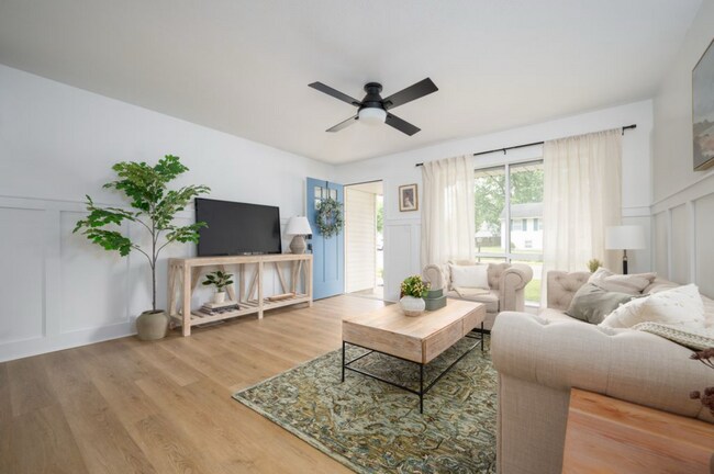 3864 Esquire Ct, Indianapolis, IN 46226 - photo 6