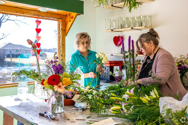 Panorama Gardens is home to a floral shop as well as greenhouses and landscaping supplies.