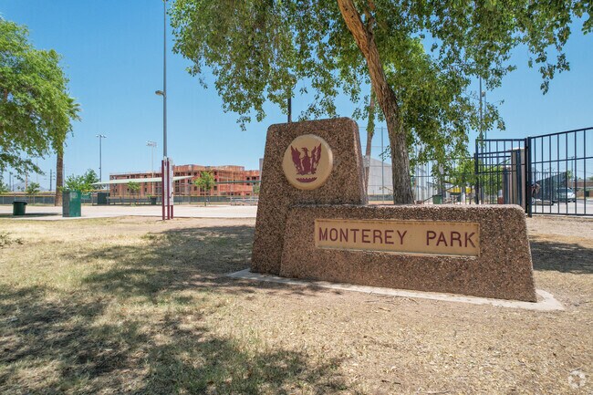 Monterey Park in central Phoenix is part of a still-growing neighborhood.