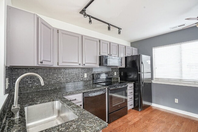 2004 Augusta Cir, Mount Laurel, NJ 08054 - photo 7