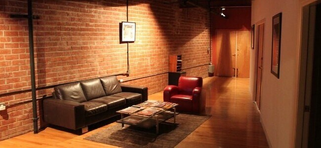 5401 Alvern Cir unit Suite D, Los Angeles, CA 90045 - photo 3