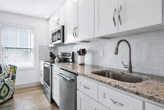 48 Wilmot St Unit A-21, Portland, ME 04101