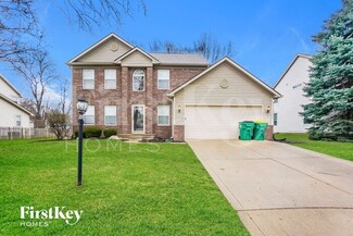 10456 Prairie Fox Dr, Fishers, IN 46037