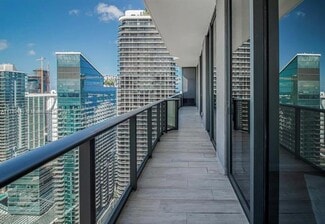 55 SW 9th St, Miami, FL 33130