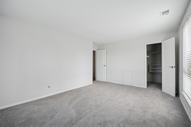 Joshua House, Philadelphia, PA 19114 - photo 3