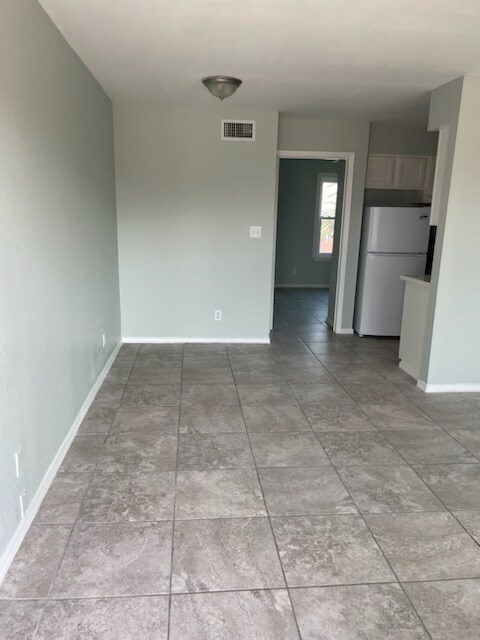 108 E Pike St unit 7, South Padre Island, TX 78597 - photo 5