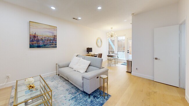 4124 Cole Ave unit 209D, Dallas, TX 75204 - photo 2