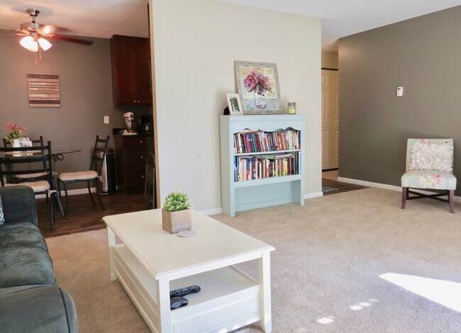 View Pointe Apartments, Eagan, MN 55122 - photo 7