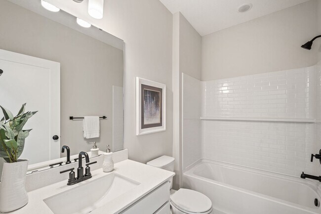 2120 Ridge Pointe Dr, Hastings, MN 55033 - photo 7