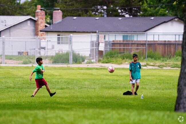 Kids who live in Meadowood have great access to lush parks and outdoor activities.