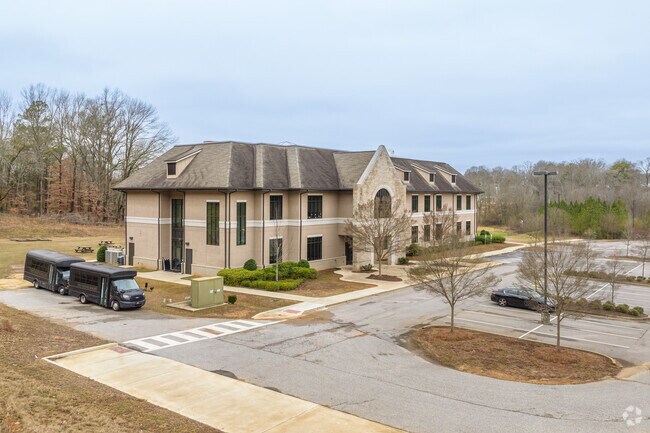 The Westminster School at Oak Mountain Tuition is $10,871 for the highest grade offered.