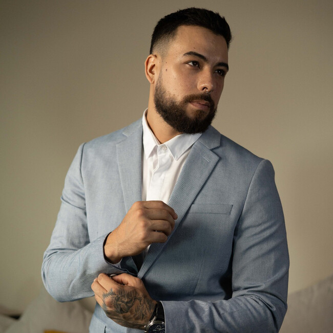 Agent Photo