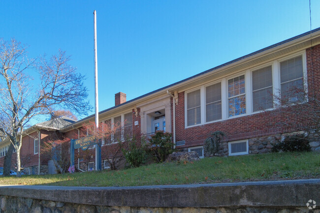 Sewell-Anderson Elementary School in Lynn has an overall grade of C on Niche.