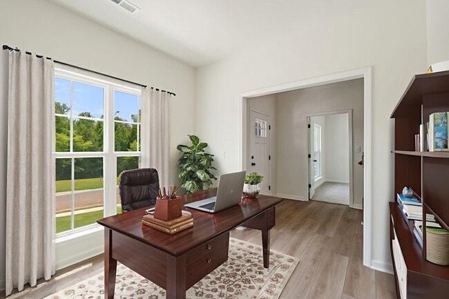 209 Oakmont Ct, King, NC 27021 - photo 6