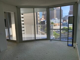 1212 Nuuanu Ave Unit 702, Honolulu, HI 96817