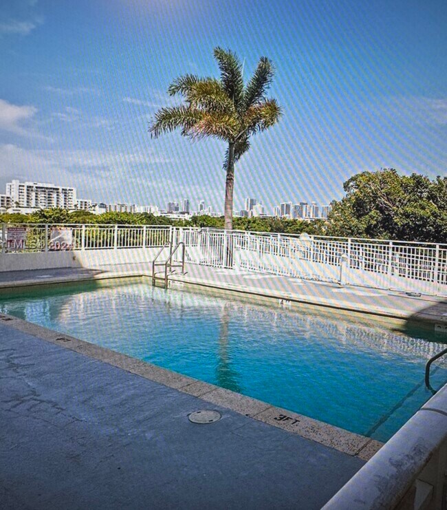 219 NW 12th Ave Unit San Lorenzo, Miami, FL 33128