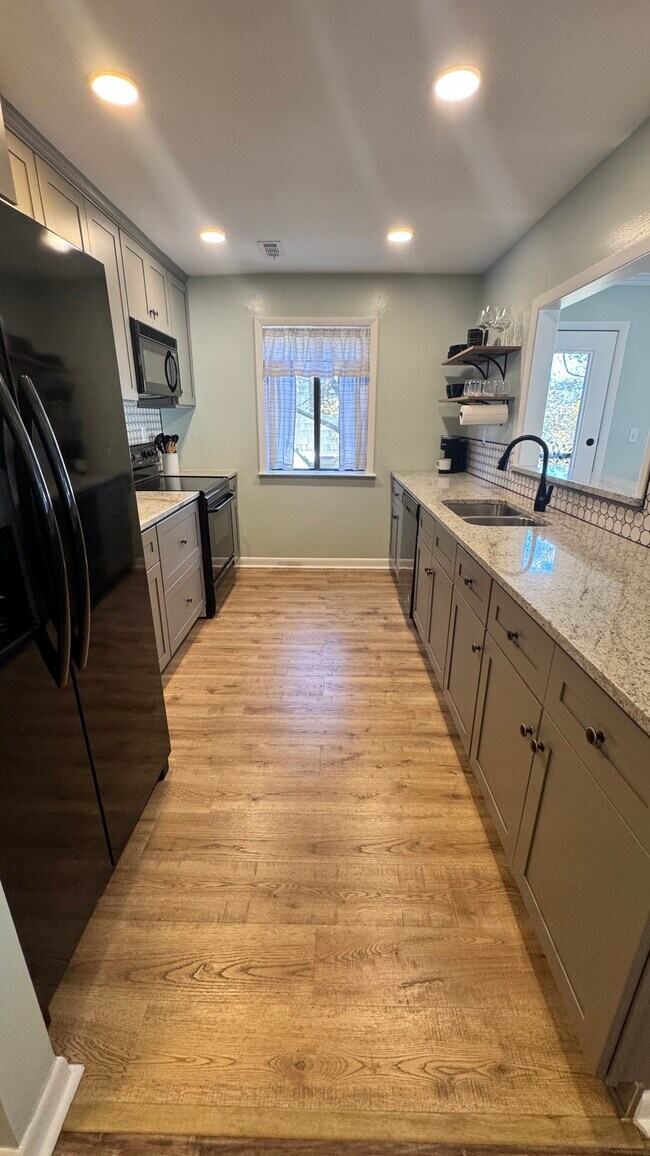 2810 Wiigwaas Ln, Virginia Beach, VA 23451 - photo 4