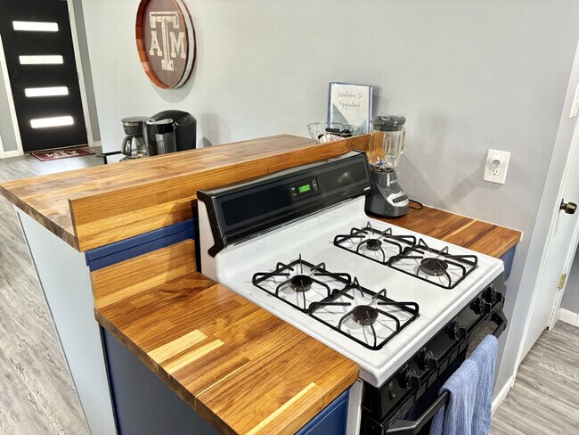 1105 Glade St unit ID1328055P, College Station, TX 77840 - photo 7