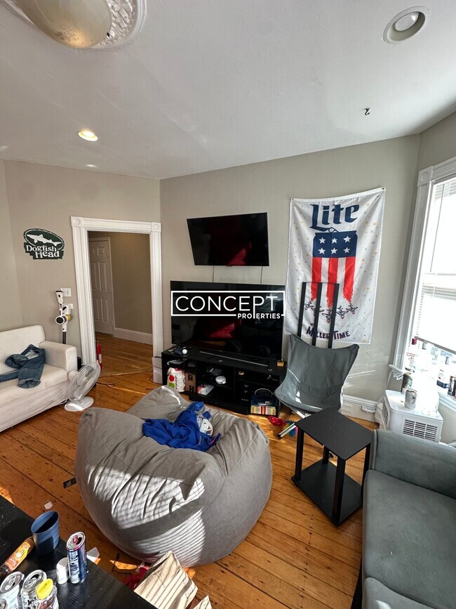 47 Hillside St unit 2, Roxbury Crossing, MA 02120 - photo 3