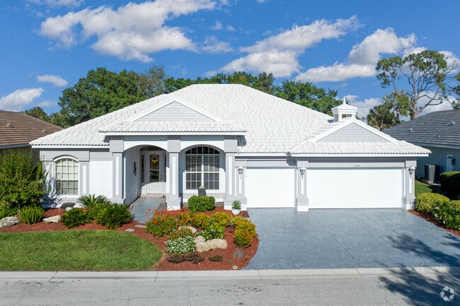 Lawns in Pelican Pointe are both lush and well manicured.