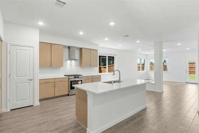 10628 Moss Cove Dr unit 36580213, Crowley, TX 76036 - photo 5