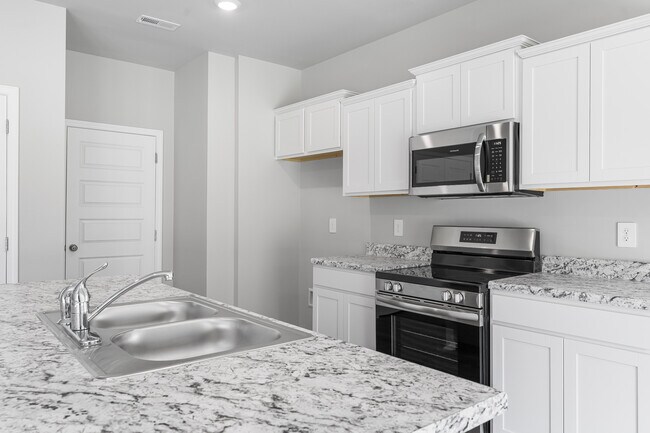 14 Challenger Way, Cullman, AL 35055 - photo 4