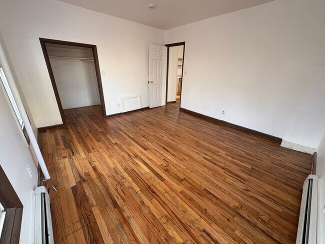 178 Broad St unit 1, Catskill, NY 12414 - photo 4