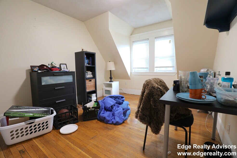16 South St unit 2, Brighton, MA 02135 - photo 1